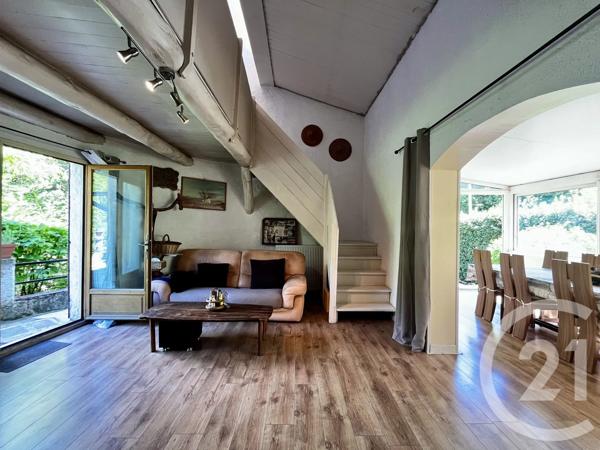 Maison à vendre  5 pièces - 128 m 2   CHATEAUNEUF GRASSE  - 06