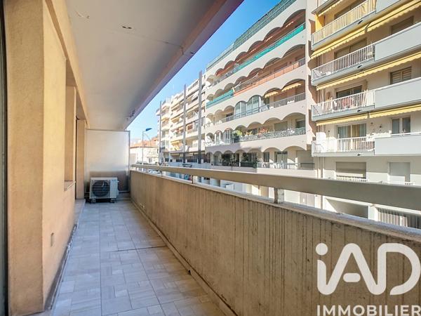 Location appartement 2 pièces 40 m² Cagnes-sur-Mer