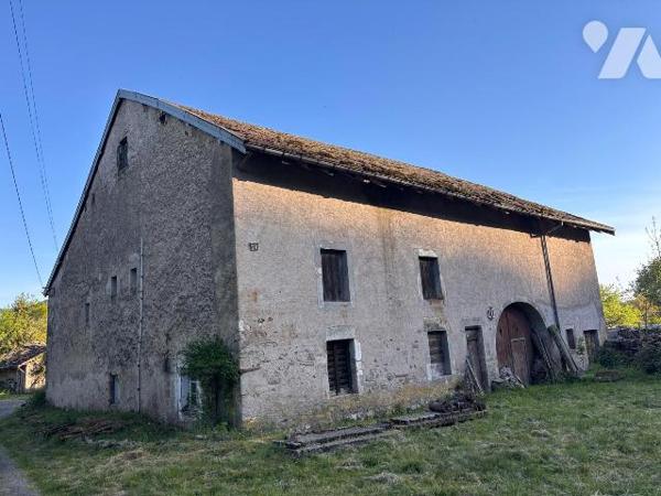 A VENDRE FERME FOUGEROLLES-SAINT-VALBERT HAUTE-SAONE LE VAL D'AJOL VOSGES
Dans un hameau limit...