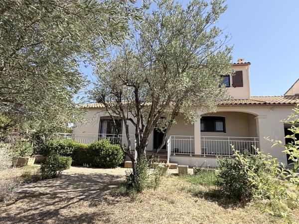 Juvignac, villa avec terrasse sur grande parcelle