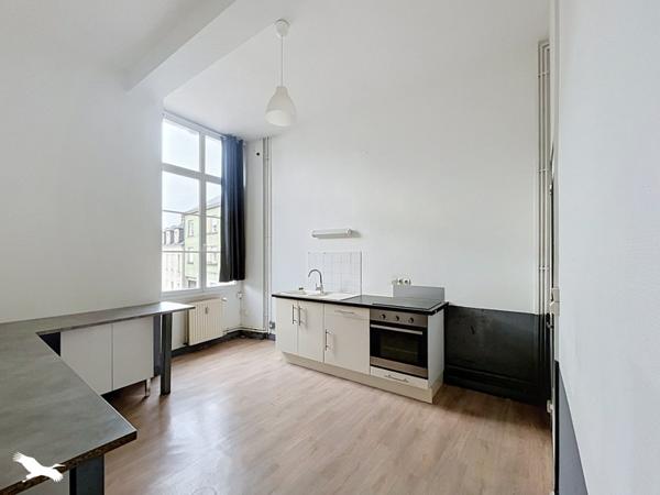 Appartement à vendre 119 460 € Sainte-Maure-de-Touraine 3 p 79 m² DPE D