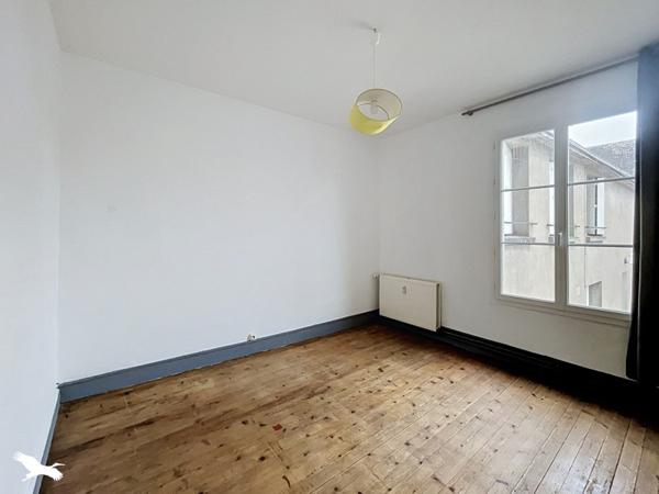 Appartement à vendre 119 460 € Sainte-Maure-de-Touraine 3 p 79 m² DPE D