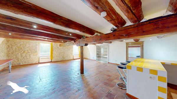 Appartement 275 000 € Marseille 02 2 p 100 m² DPE B