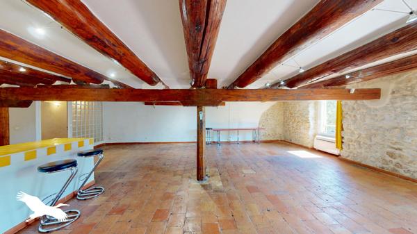 Appartement 275 000 € Marseille 02 2 p 100 m² DPE B