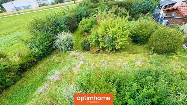 🏡 Maison mitoyenne de 125 m² – 4 chambres + greniers aménageables – Jardins + Garage – Saulxures-sur-Moselotte