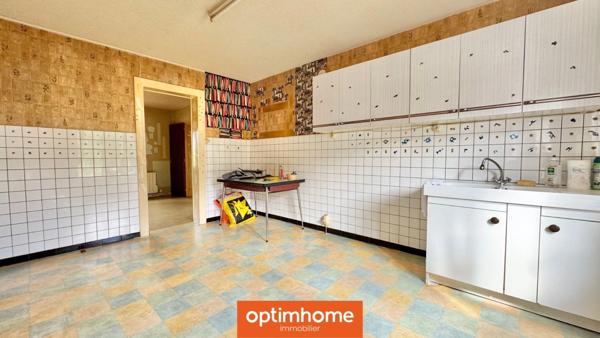 🏡 Maison mitoyenne de 125 m² – 4 chambres + greniers aménageables – Jardins + Garage – Saulxures-sur-Moselotte