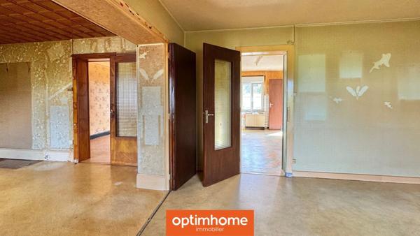 🏡 Maison mitoyenne de 125 m² – 4 chambres + greniers aménageables – Jardins + Garage – Saulxures-sur-Moselotte