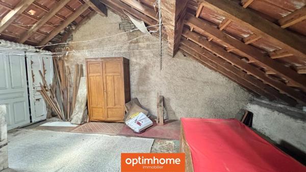 🏡 Maison mitoyenne de 125 m² – 4 chambres + greniers aménageables – Jardins + Garage – Saulxures-sur-Moselotte