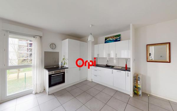 Appartement à vendre    3 pièces • 61,30 m2 Vaulx-en-Velin