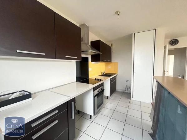 Appartement à louer 4 pièces 84.3m² Bourges (18000)