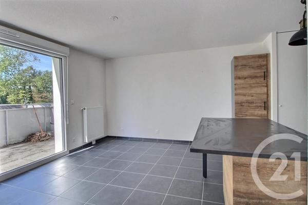 Appartement F2 à vendre  2 pièces - 44 m 2   HAGUENAU  - 67