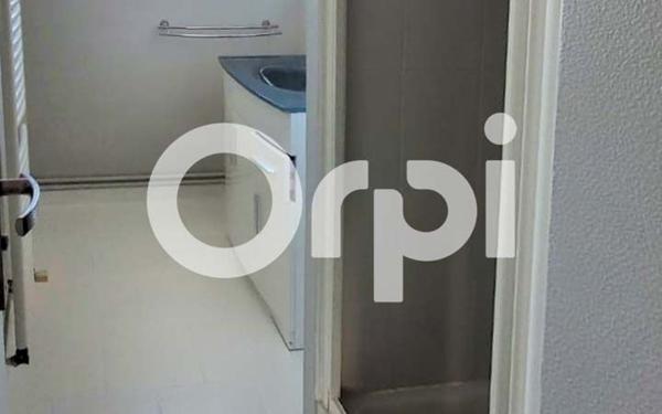 Appartement à louer    3 pièces • 77 m2 Saumur