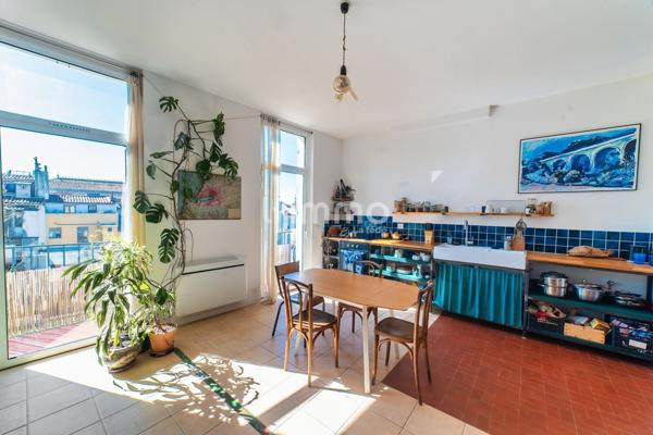 Appartement dernier étage 13001