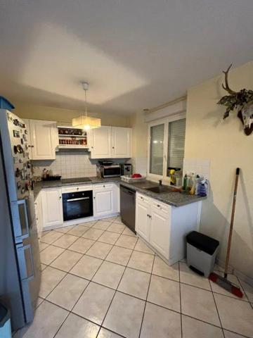 Appartement à louer à Salles-Curan (12410)