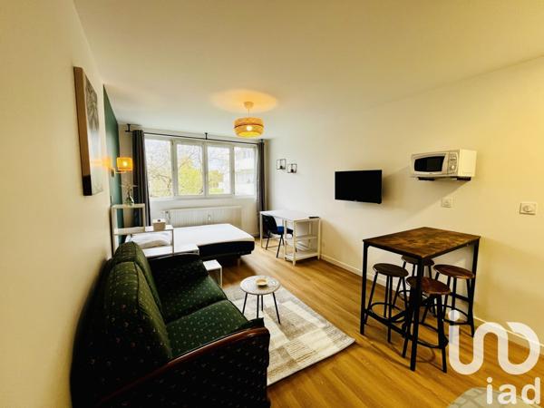 Appartement 1 pièce de 25 m² à Bourges (18000)