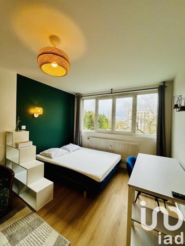 Appartement 1 pièce de 25 m² à Bourges (18000)