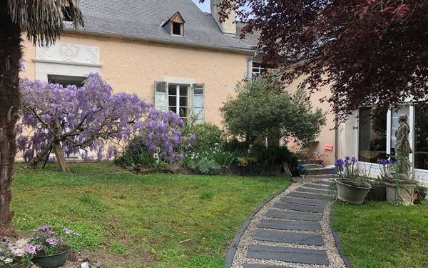 Maison à vendre    7 pièces •  Mirepeix