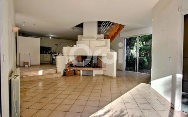 Maison à vendre    7 pièces •  Mirepeix