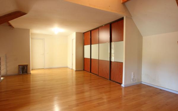 Maison à vendre    7 pièces •  Mirepeix