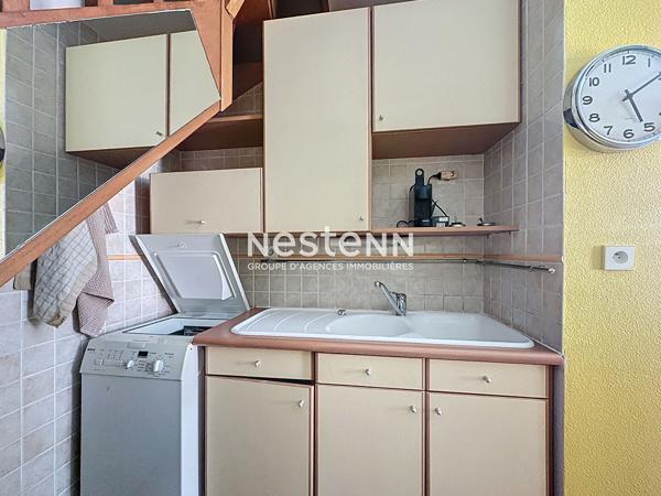À louer T2 meublé en duplex de 43,83 m² avec terrasse, piscine et garage à Auch