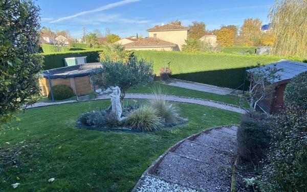 Maison à vendre    7 pièces •  Blanzy