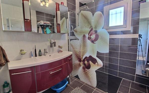 Maison à vendre    7 pièces •  Blanzy