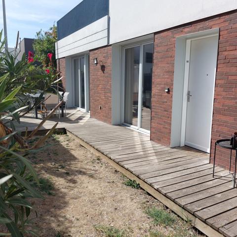 Maison contemporaine T4 avec jardin, parking et garage