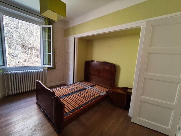 Maison 130 m² rénovée, 4 chambres, grand salon, garage