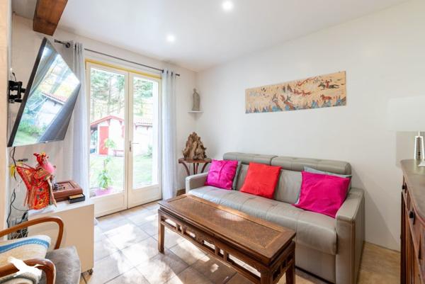 Maison à vendre |  Saint-Pierre-du-Mont |  5 pièces | 140 m²