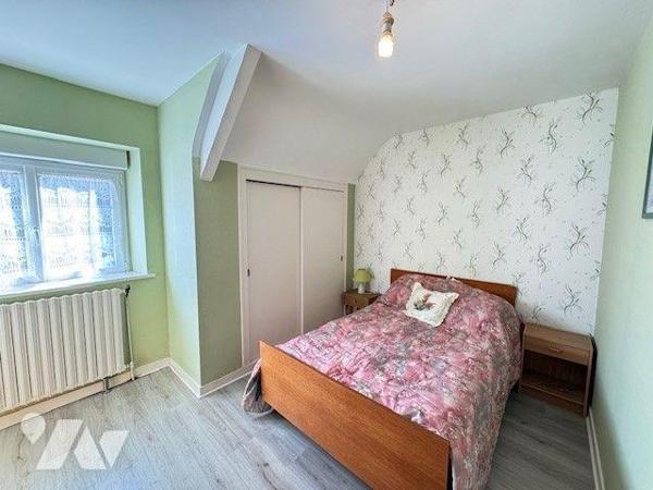 À vendre maison à ARZANO (29)

Axe QUIMPERLE - ARZANO. Maison en pierre exposée sud-est. Ce b...