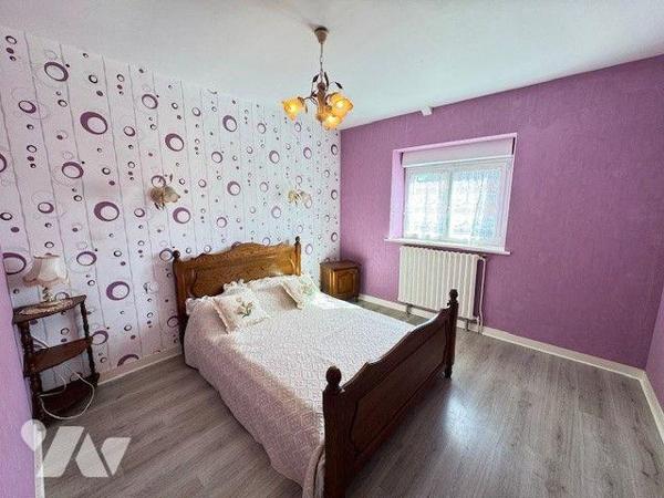 À vendre maison à ARZANO (29)

Axe QUIMPERLE - ARZANO. Maison en pierre exposée sud-est. Ce b...