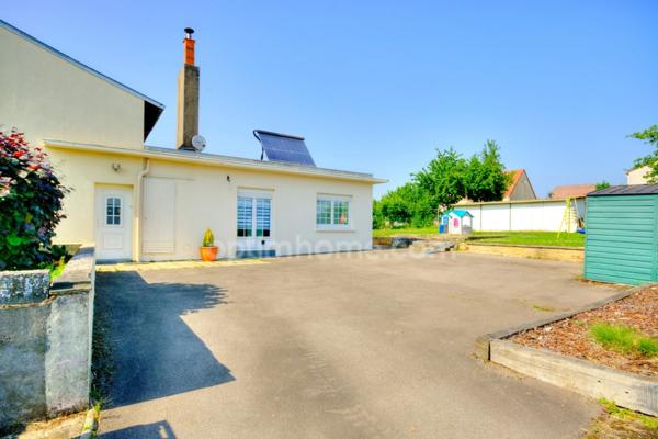 Baisse de prix à Metzervisse – Maison 230 m² avec cour, jardin, potentiel évolutif