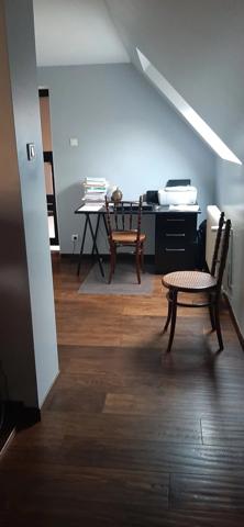 Charmante Maison de Ville Atypique de 160 m² - Proche de Toutes Commodités