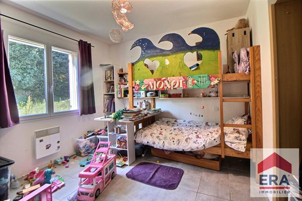 Maison 200 m² avec piscine à Mondragon