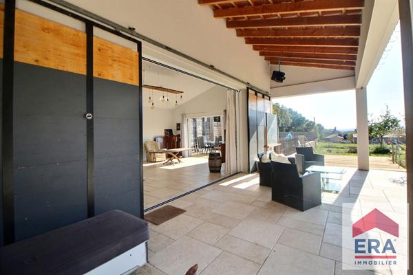 Maison 200 m² avec piscine à Mondragon