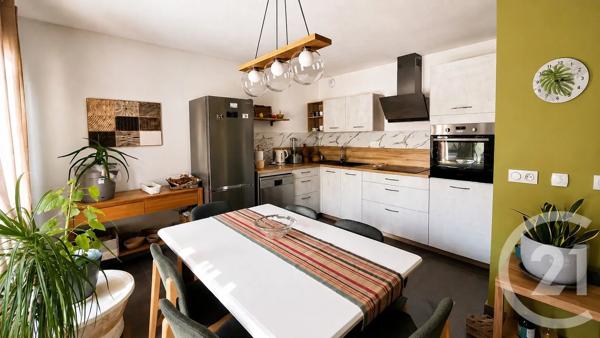 Appartement Duplex à vendre  4 pièces - 96,96 m 2   VERGEZE  - 30