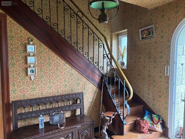 Maison à vendre à Langolen dans le Finistère (29510), ref : MAIS/1033   
Bourg