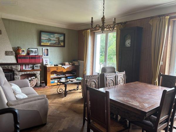 Maison à vendre à Langolen dans le Finistère (29510), ref : MAIS/1033   
Bourg