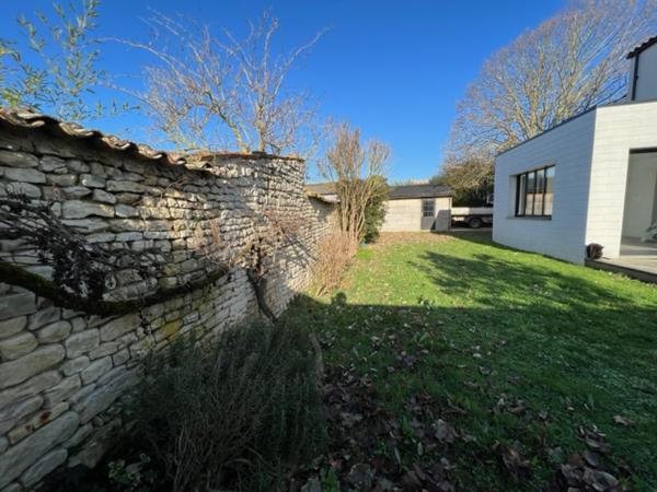 A LOUER MAISON TYPE 5 - LA ROCHELLE / MARSILLY