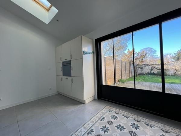 A LOUER MAISON TYPE 5 - LA ROCHELLE / MARSILLY