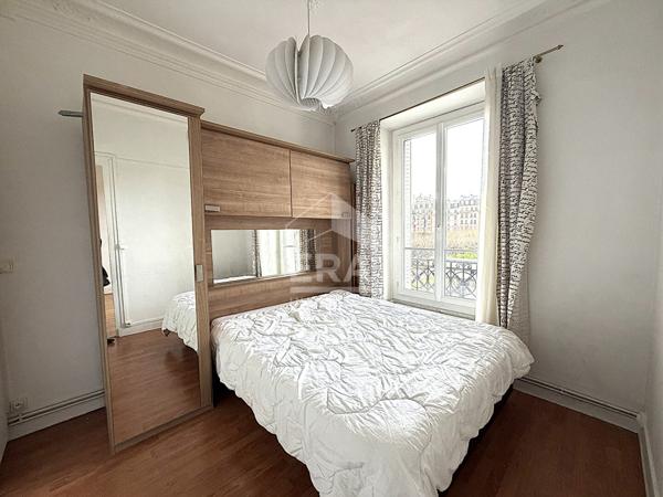 Appartement 3 pièces - Vue mairie