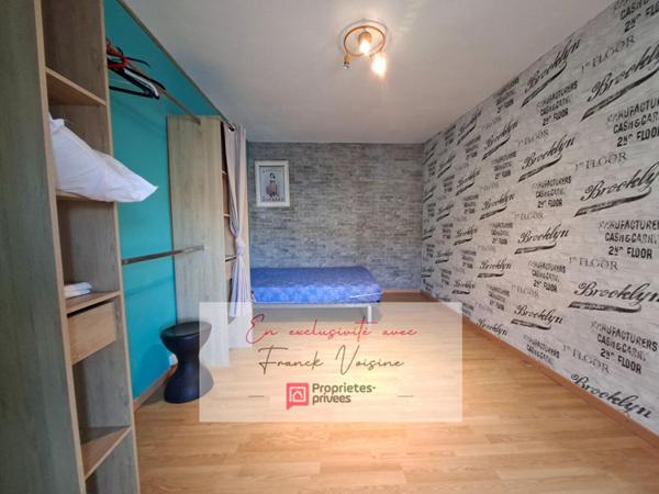 A VENDRE en EXCLUSIVITE aux Herbiers, maison de 130 m2 avec 4 chambres et 1 bureau sur une parcelle de 125 m2