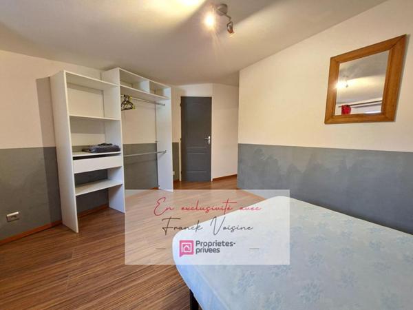 A VENDRE en EXCLUSIVITE aux Herbiers, maison de 130 m2 avec 4 chambres et 1 bureau sur une parcelle de 125 m2