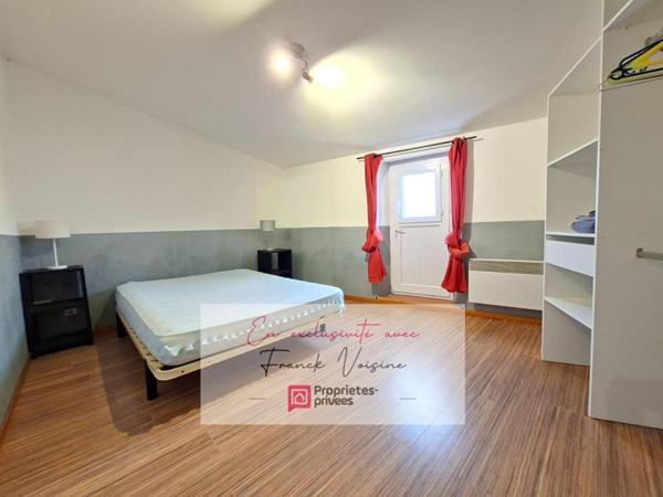 A VENDRE en EXCLUSIVITE aux Herbiers, maison de 130 m2 avec 4 chambres et 1 bureau sur une parcelle de 125 m2
