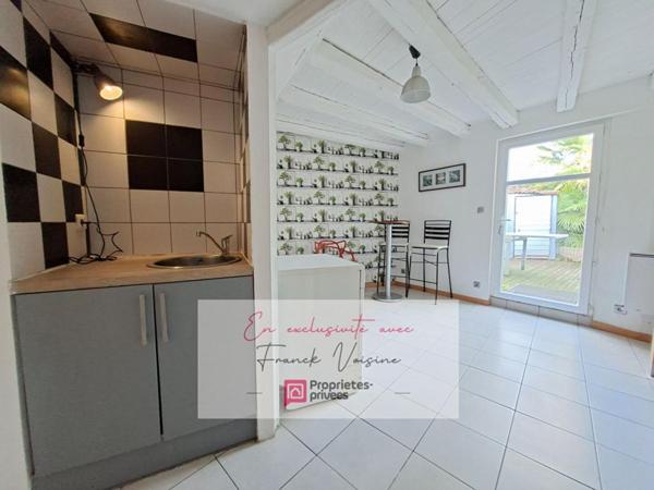 A VENDRE en EXCLUSIVITE aux Herbiers, maison de 130 m2 avec 4 chambres et 1 bureau sur une parcelle de 125 m2