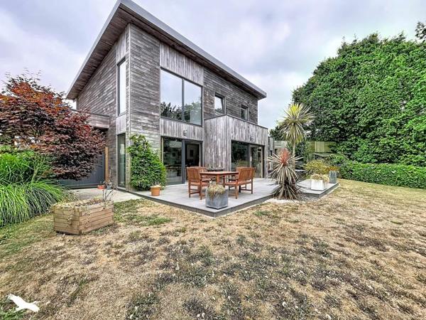 Maison à vendre 525 000 € Guilers 6 p 142 m² DPE A