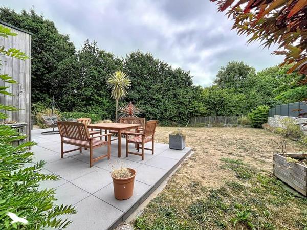 Maison à vendre 525 000 € Guilers 6 p 142 m² DPE A