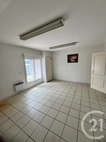 à vendre  1800 m 2   ALES  - 30