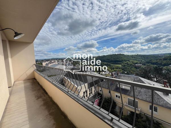 Appartement T3 avec balcons, cave et place de parking