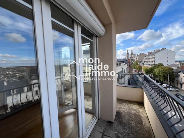Appartement T3 avec balcons, cave et place de parking